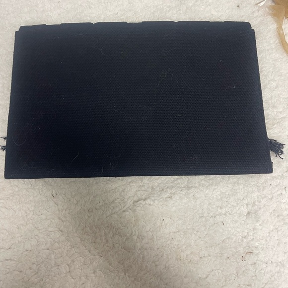 NWT Stella & Dot Embroidered Fringe Clutch - Picture 3 of 6